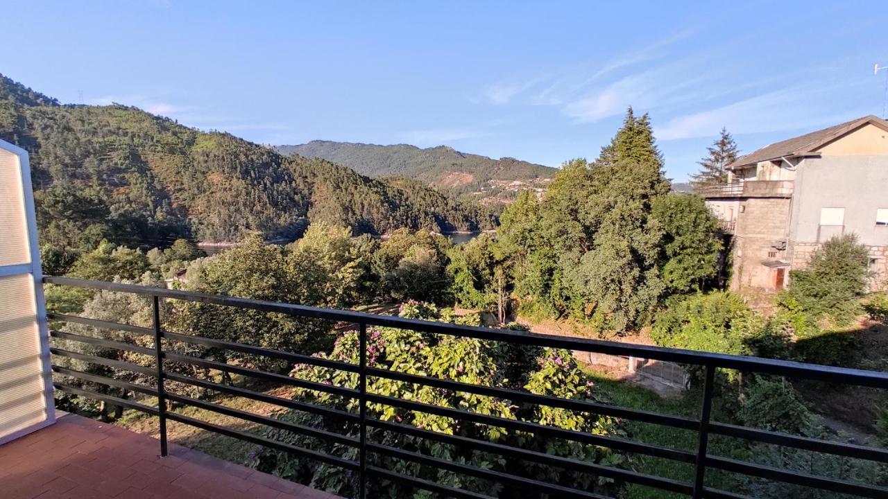 Hotel Residencial Do Rita Em Rio Caldo à Gerês Extérieur photo