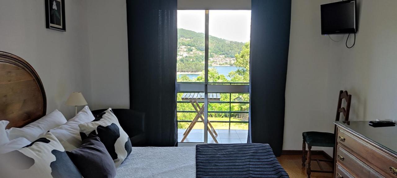 Hotel Residencial Do Rita Em Rio Caldo à Gerês Extérieur photo